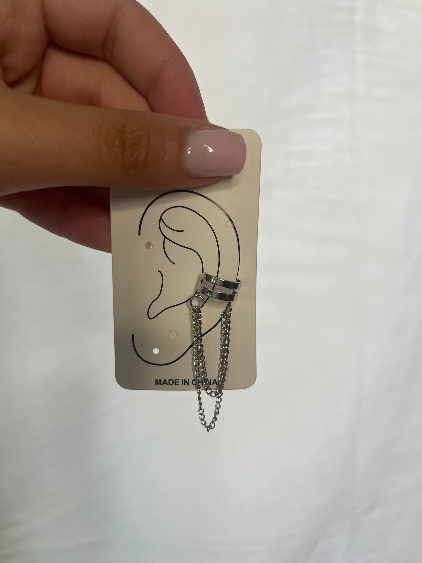 False earring “Catena”