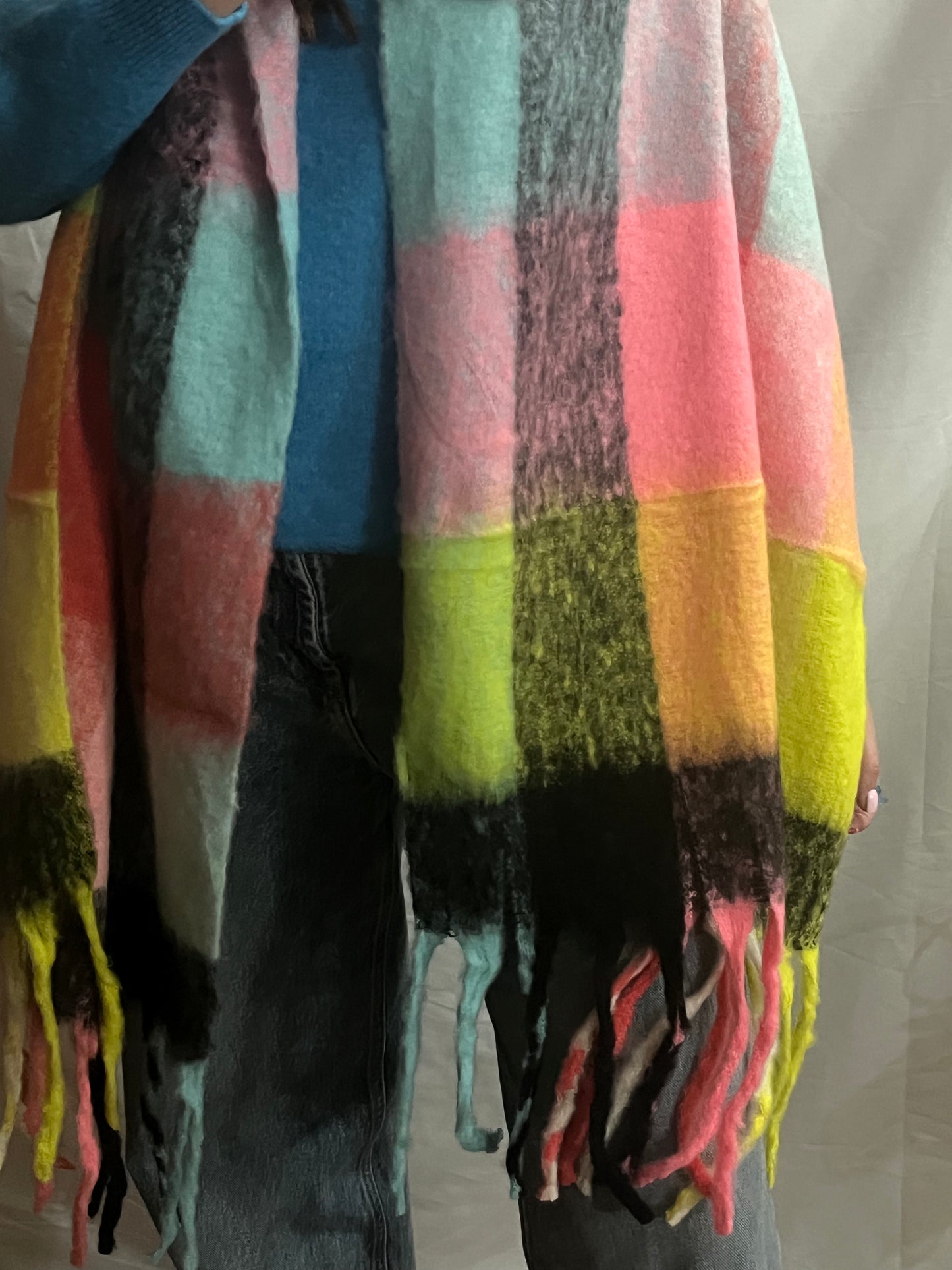 Sciarpone “multicolore” rosa