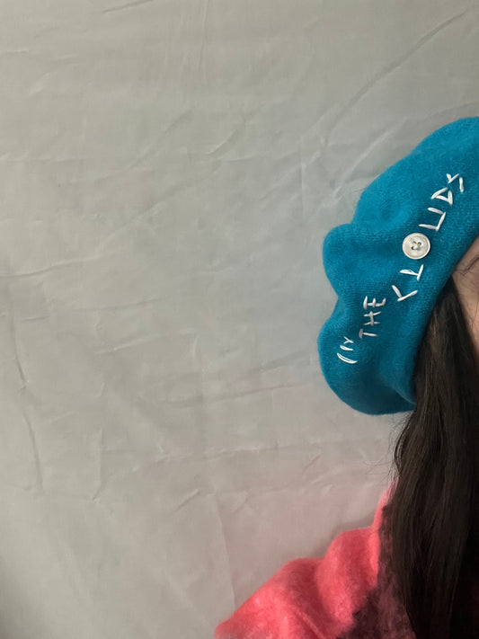 Basco azzurro “in the clouds”