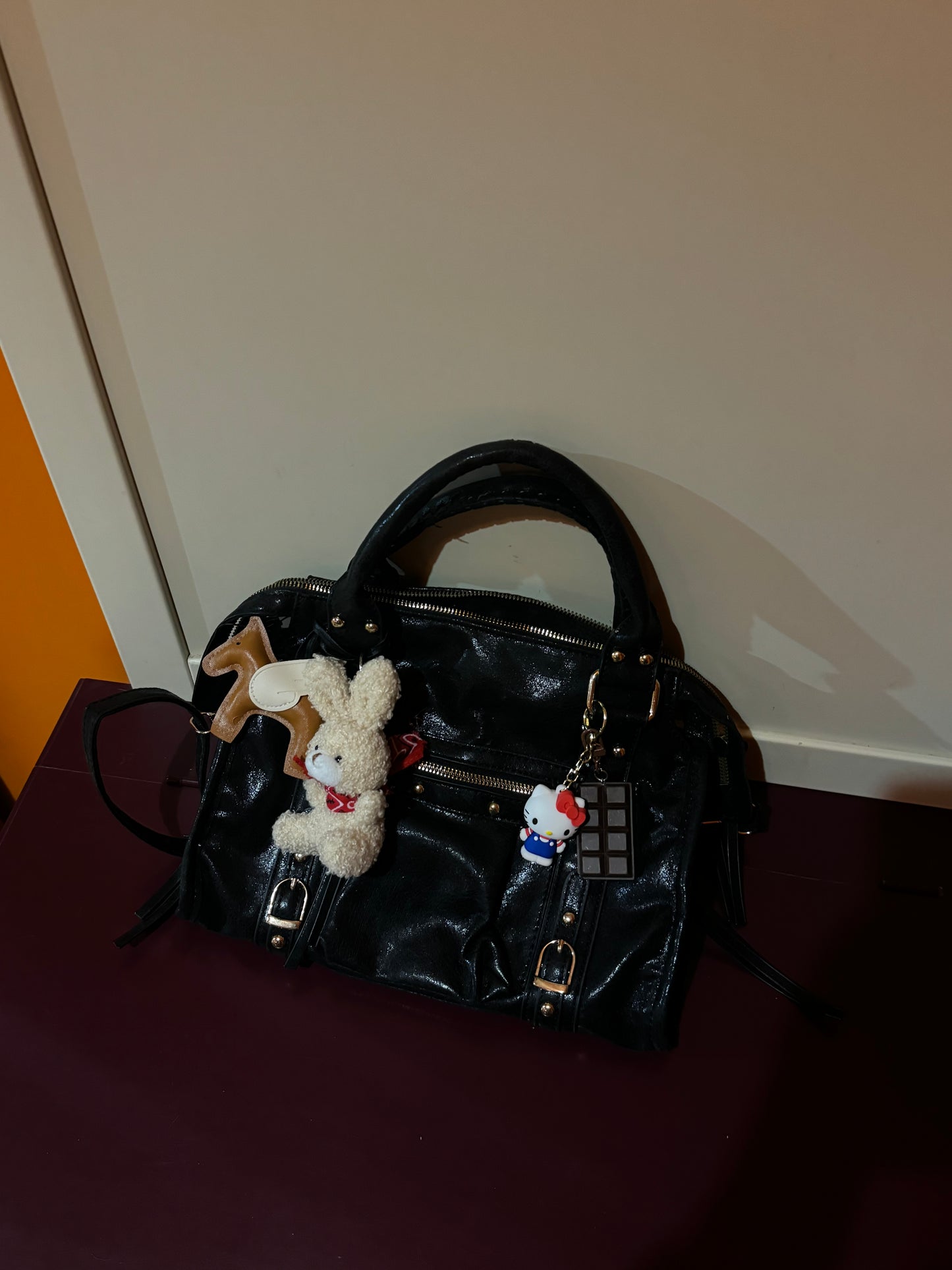 Set charm bag