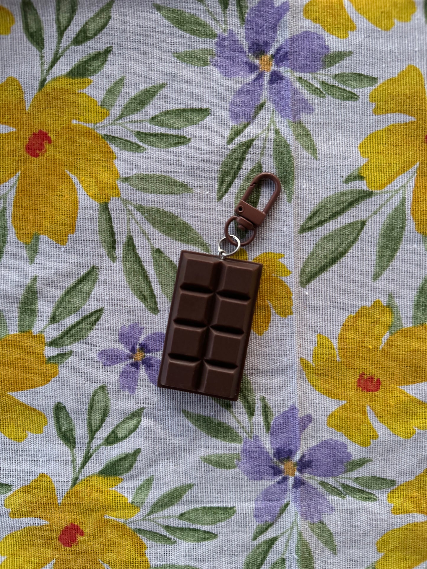 Charm bag chocolate