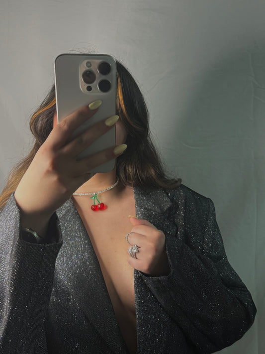 Choker cherry shine