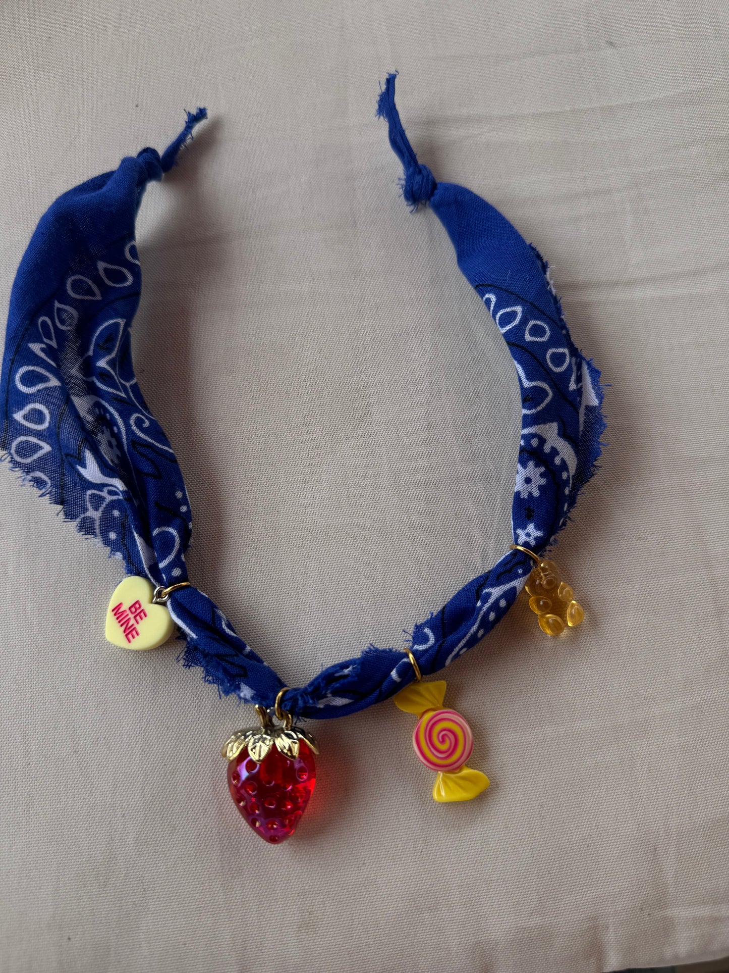 Collana Bandana