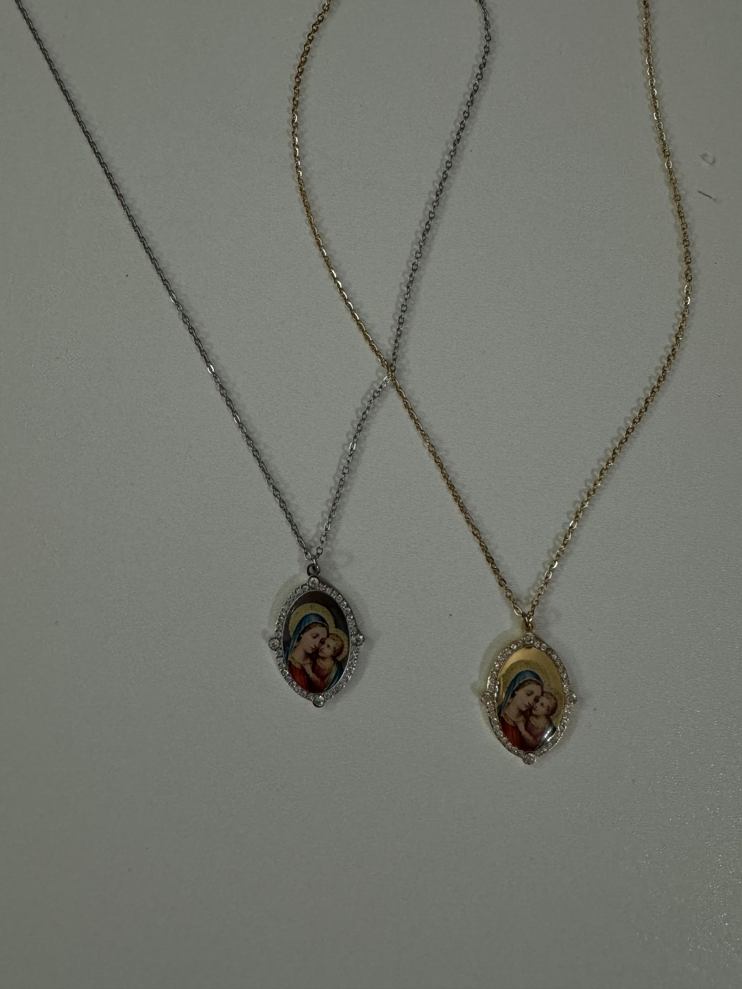 Collana Madonna