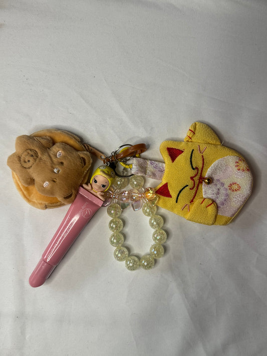 Set charm bag