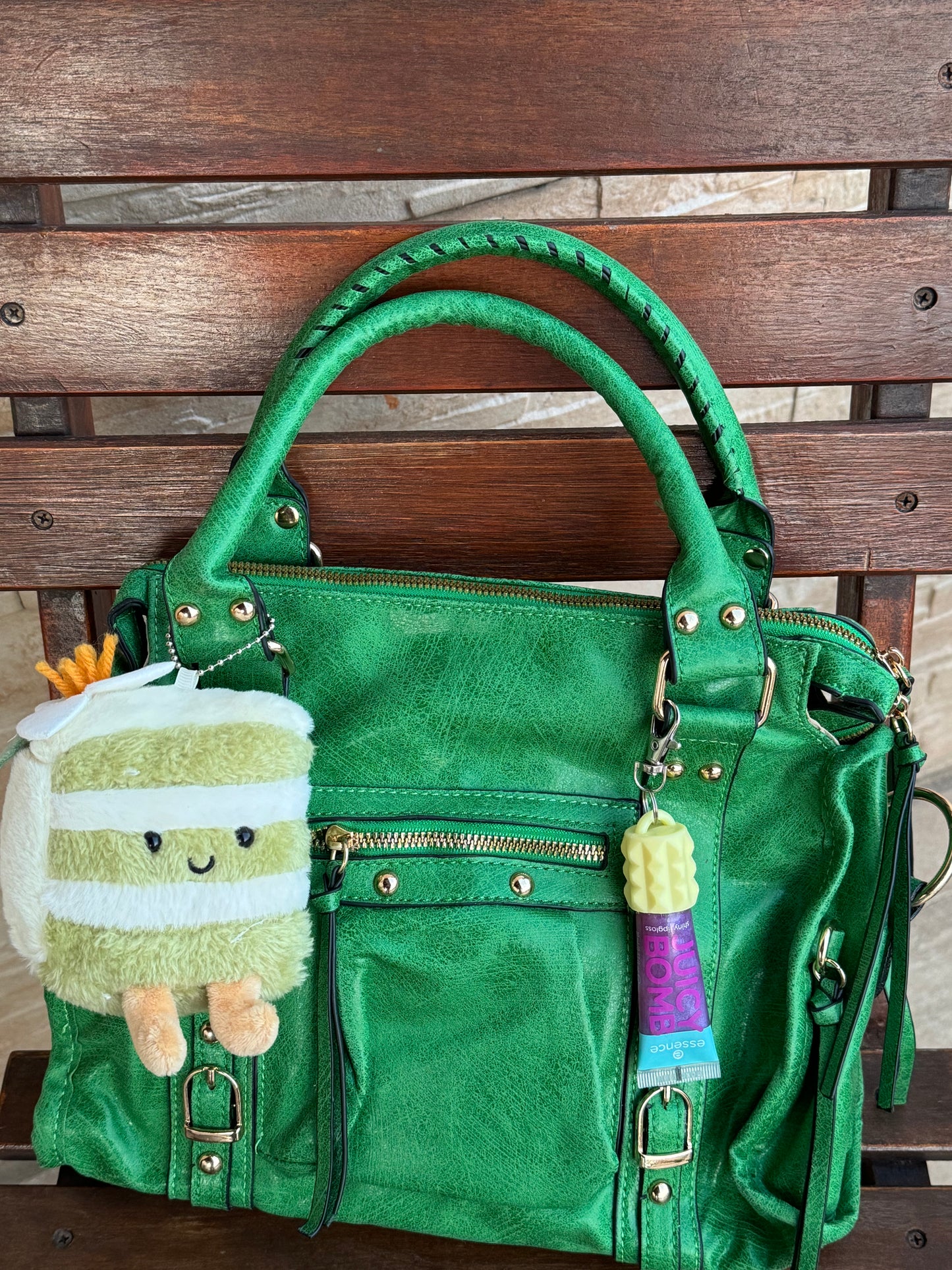 Charm bag cake