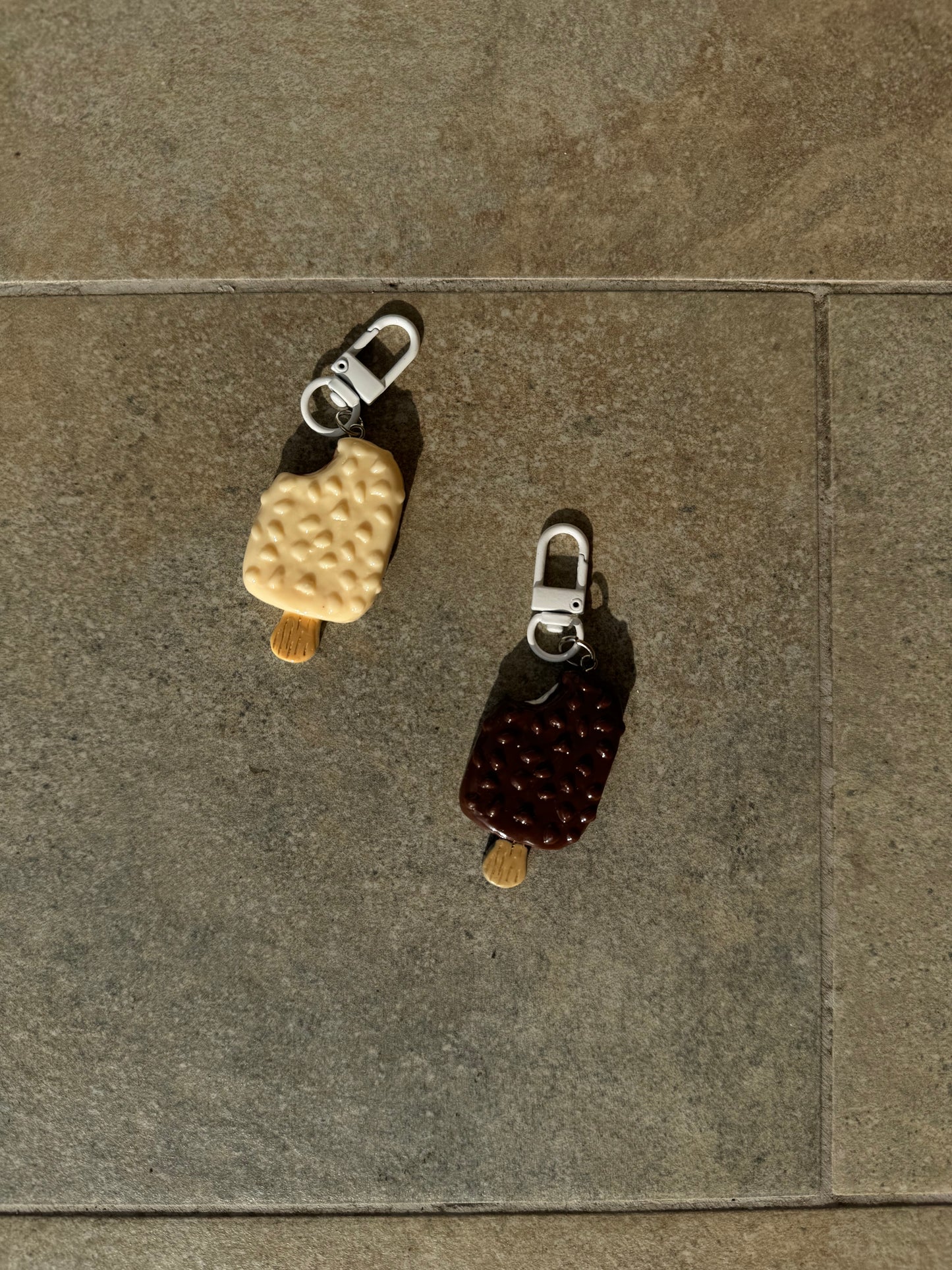 Bag charm magnum
