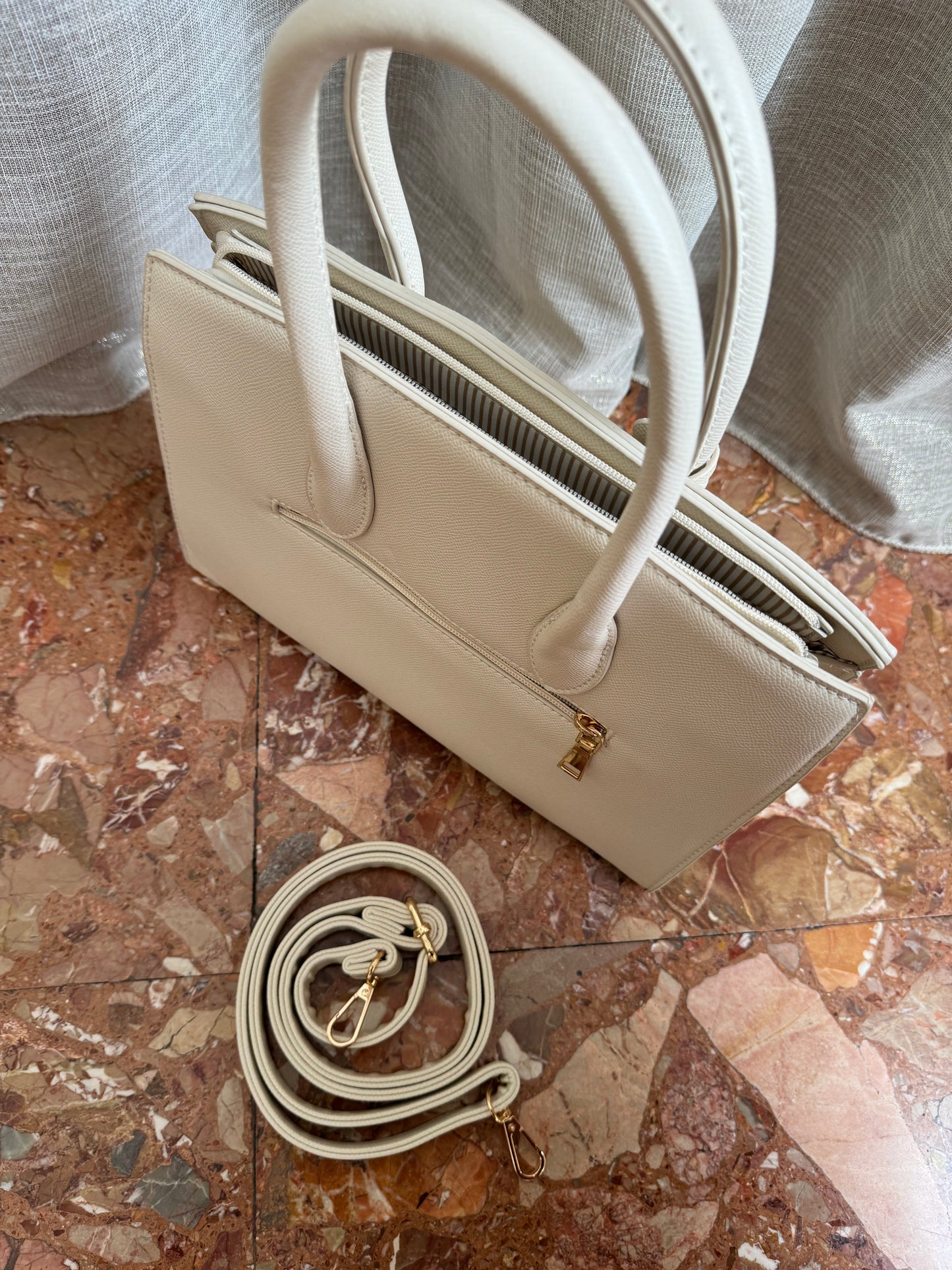 Borsa Cream