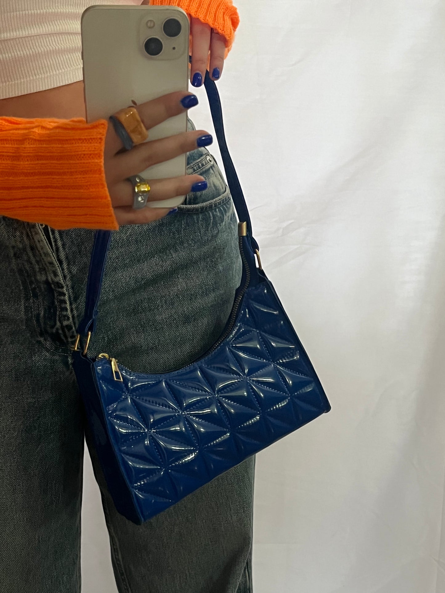 Borsa “piccoli dettagli”